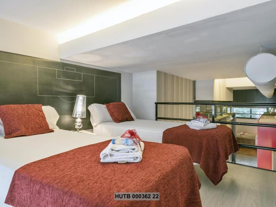 Alcam Futbol Pequeno Apartment บาร์เซโลนา ภายนอก รูปภาพ